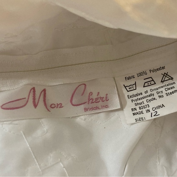 Mon Cherie vintage wedding dress size 12 - Picture 5 of 6